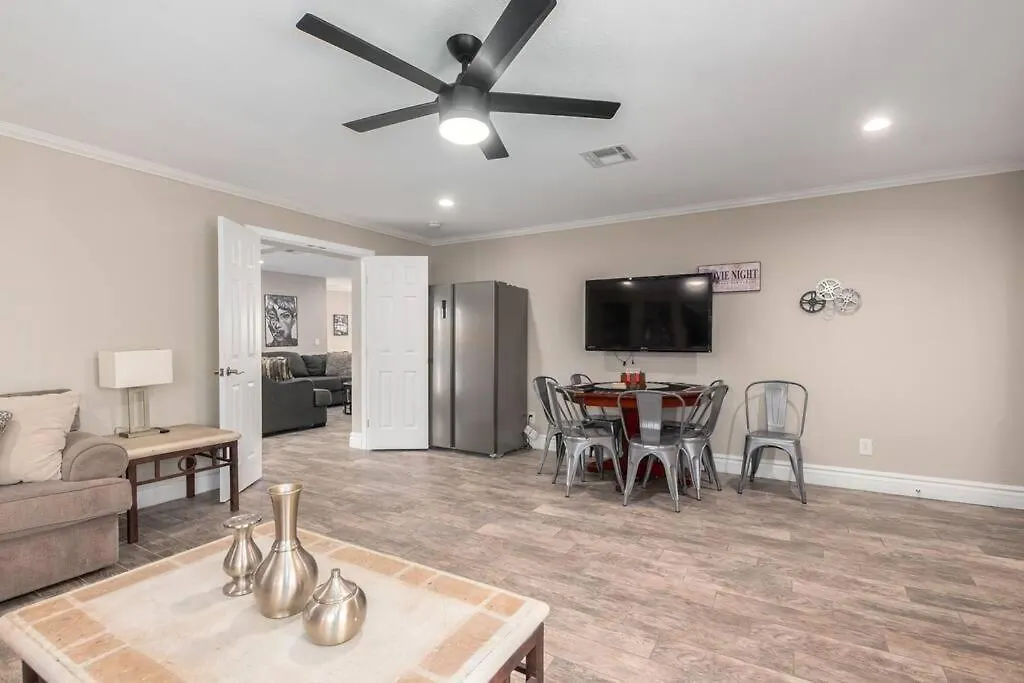 Villa 8Br Multimillion Estate-300K Pool-Spa-Sportscourt Phoenix United States